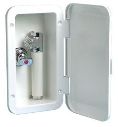 Box doccia con miscelatore tubo PVC 2,5 m a parete